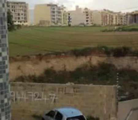 2 Bedroom In The Center Of Qawra San Pawl il-Baħar